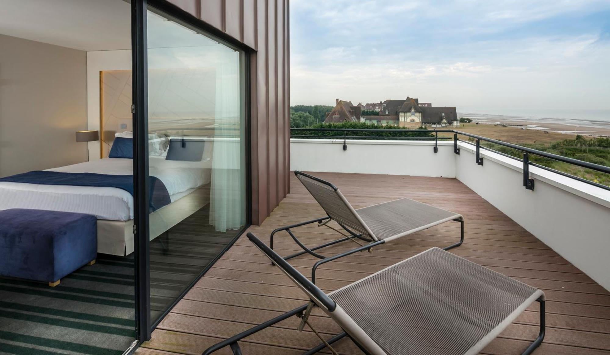 Thalazur Cabourg - Hotel & Spa Bagian luar foto